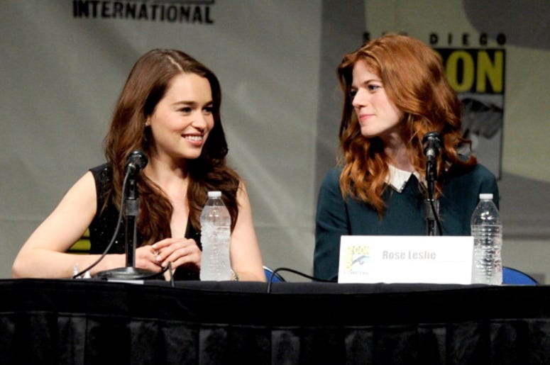Emilia_Clarke_and_Rose_Leslie Emilia_Clarke_and_Rose_Leslie