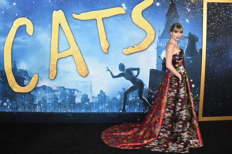 Taylor Swift At Cats Premiere