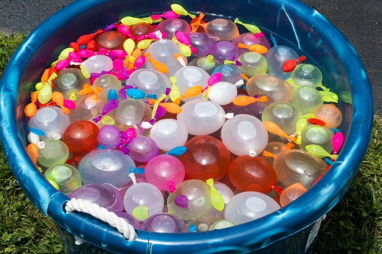 ID 122309936 © Wilson Peña | Dreamstime.com Water Balloons