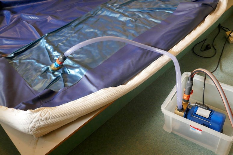 Waterbed, Water Mattress, Bed, Bedroom, Pump Waterbed, Water Mattress, Bed, Bedroom, Pump