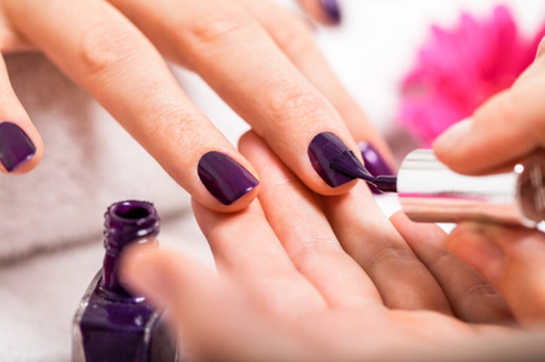 nails
