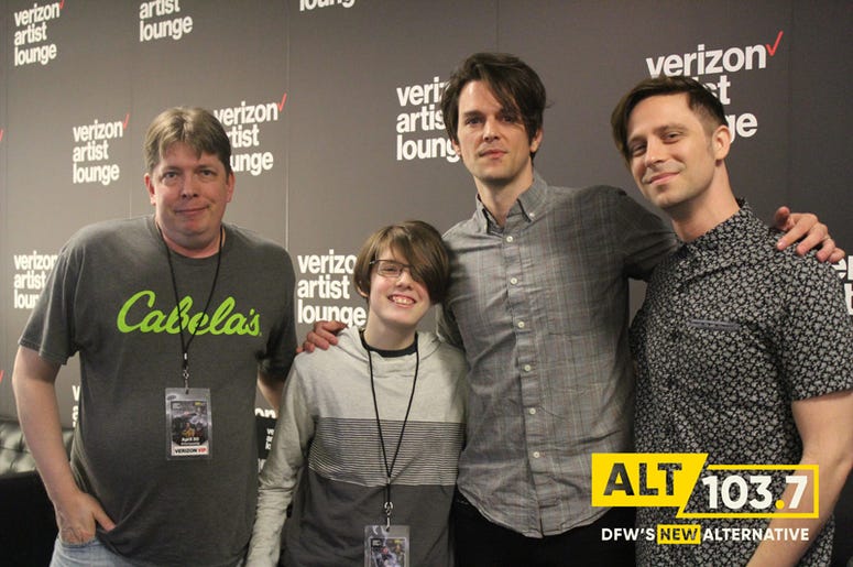 iDKHOW Meet & Greet iDKHOW Meet & Greet