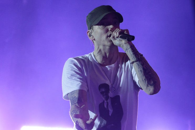 Eminem, Marshall Mathers, Concert, Microphone Eminem, Marshall Mathers, Concert, Microphone