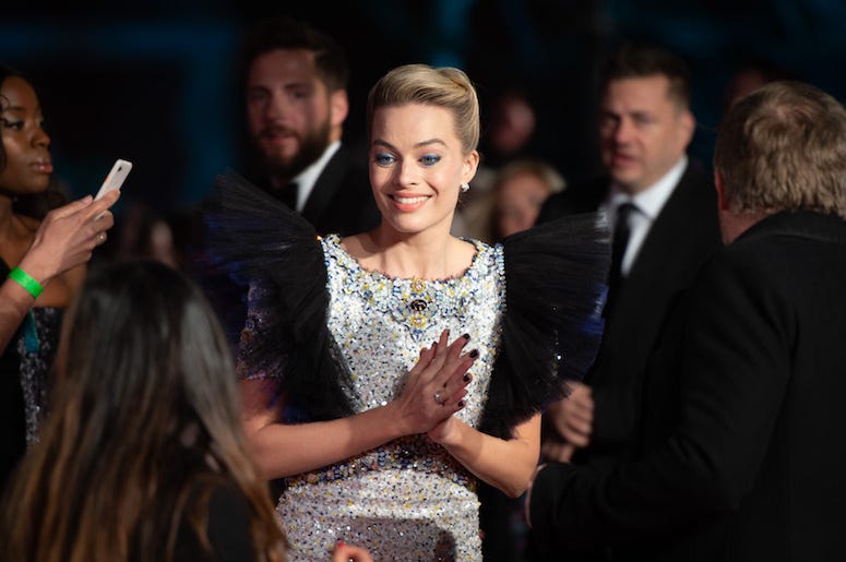 Margot Robbie margot robbie, birds of prey, dc, harley quinn