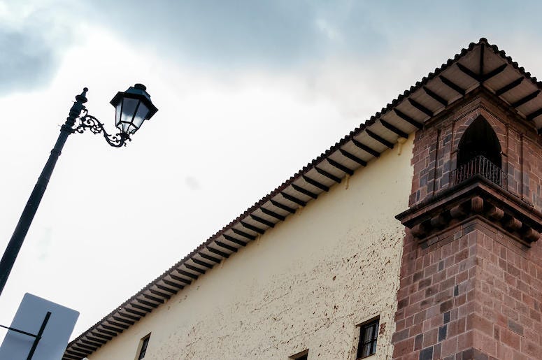 Street Light, Corner, Building, House, Downtown, Cusco, Peru Street Light, Corner, Building, House, Downtown, Cusco, Peru