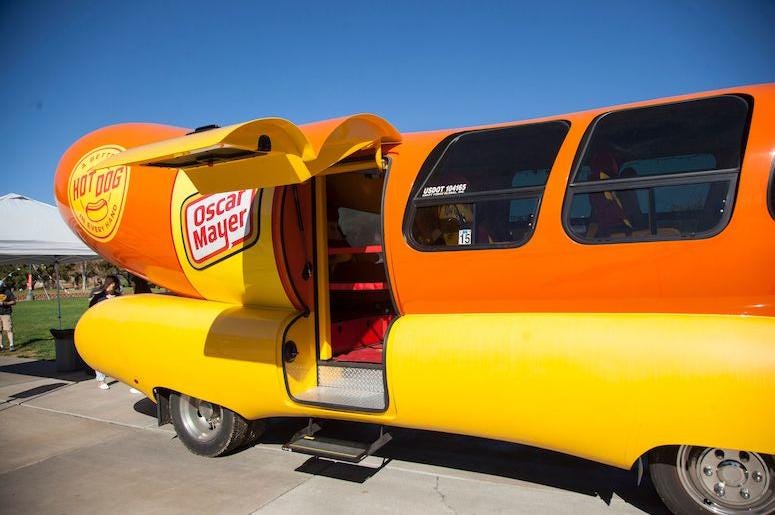 Oscar Mayer, Wienermobile, College Campus, 2018 Oscar Mayer, Wienermobile, College Campus, 2018