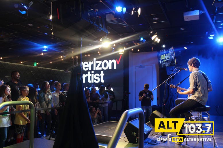 iDKHOW Live At The Verizon Artist Lounge At ALT 103.7 Studios iDKHOW Live At The Verizon Artist Lounge At ALT 103.7 Studios