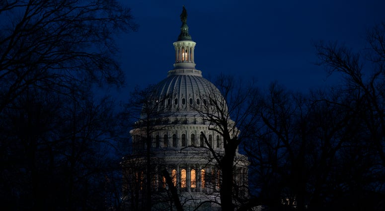 Evening shot of the US Capitol building