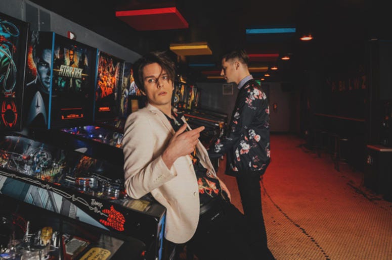 iDKHOW iDKHOW
