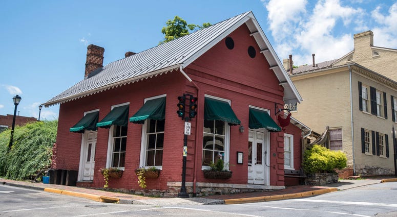 White House press secretary Sarah Huckabee Sanders said she was booted from the Red Hen Restaurant in Virginia because she works for President Donald Trump. White House press secretary Sarah Huckabee Sanders said she was booted from the Red Hen Restaurant in Virginia because she works for President Donald Trump.