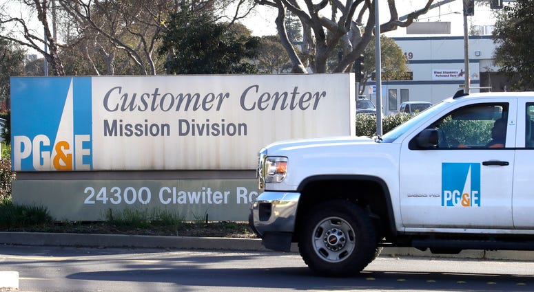 a Pacific Gas & Electric truck enters their customer center in Hayward, Calif. a Pacific Gas & Electric truck enters their customer center in Hayward, Calif.