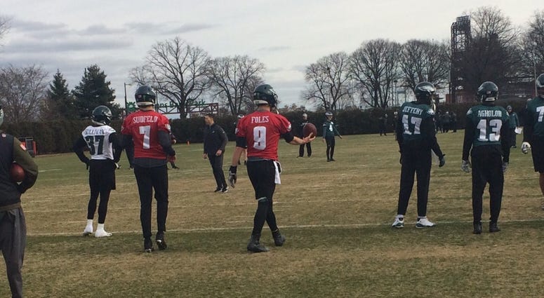 While the Eagles' offense will be dealing with the Bears' defenders, the Eagles' defense will look to make its own mark on Sunday. While the Eagles' offense will be dealing with the Bears' defenders, the Eagles' defense will look to make its own mark on Sunday.