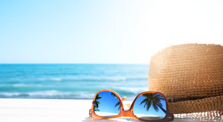 Picture showing beach vacation Picture showing beach vacation