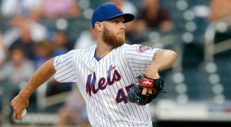 Zack Wheeler #45 of the New York Mets pitches during the first inning against the Pittsburgh Pirates at Citi Field on July 26, 2019 in New York City. Zack Wheeler