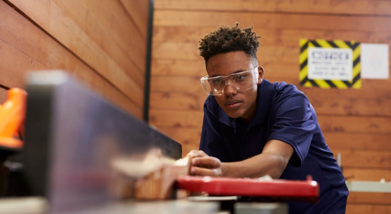 Two-thousand Philadelphia students started their summer jobs this past week. teens jobs