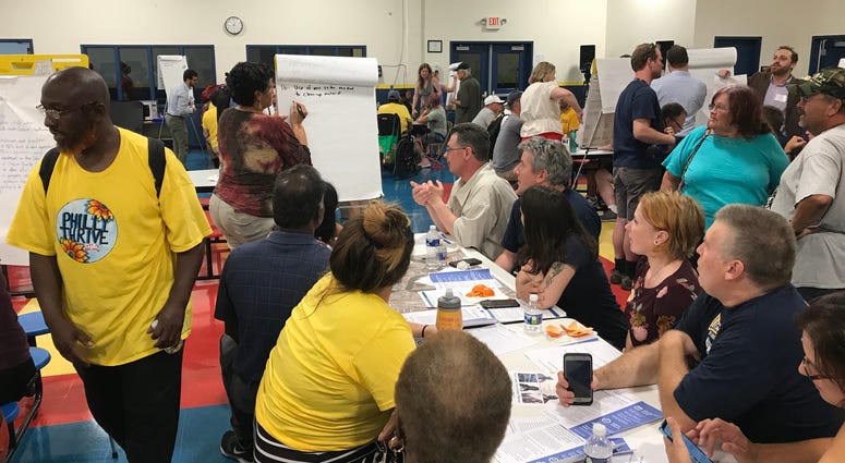 The Refinery Advisory Group held its second public meeting on Tuesday, looking for input from dozens of community members. The Refinery Advisory Group held its second public meeting on Tuesday, looking for input from dozens of community members.