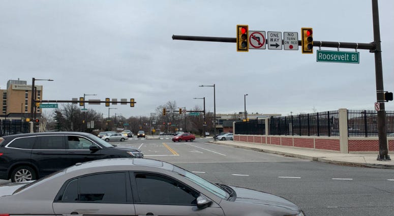 Cars on Roosevelt Boulevard. Cars on Roosevelt Boulevard.