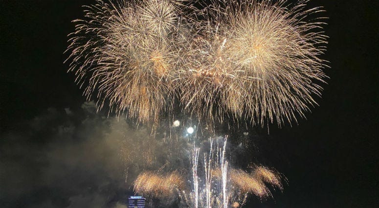New Year's Eve fireworks along the Delaware River. New Year's Eve fireworks along the Delaware River.