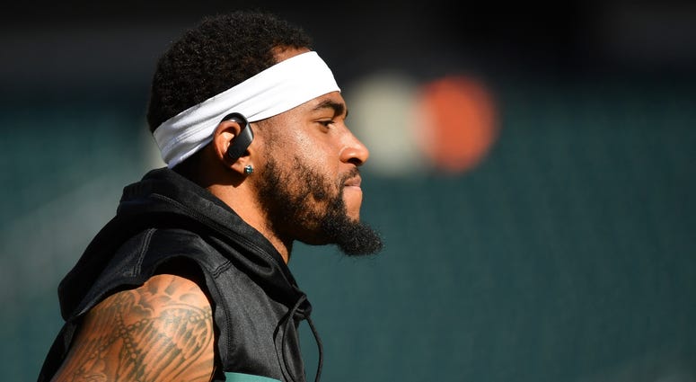 Philadelphia Eagles wide receiver DeSean Jackson (10) during pregame warmups against the Chicago Bears at Lincoln Financial Field. Philadelphia Eagles wide receiver DeSean Jackson (10) during pregame warmups against the Chicago Bears at Lincoln Financial Field.