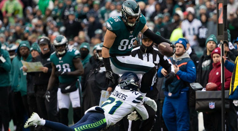 Philadelphia Eagles tight end Zach Ertz (86) is brought down by Seattle Seahawks cornerback Tre Flowers (21) during the second quarter at Lincoln Financial Field. Philadelphia Eagles tight end Zach Ertz (86) is brought down by Seattle Seahawks cornerback Tre Flowers (21).