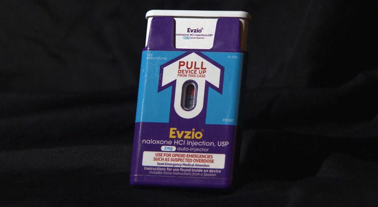 An Evzio injector which issues audio instructions while in use An Evzio injector which issues audio instructions while in use