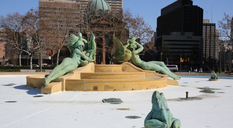 Swann Memorial Fountain by Alexander Stirling Calder located in the center of Logan Square. Swann Memorial Fountain by Alexander Stirling Calder located in the center of Logan Square.