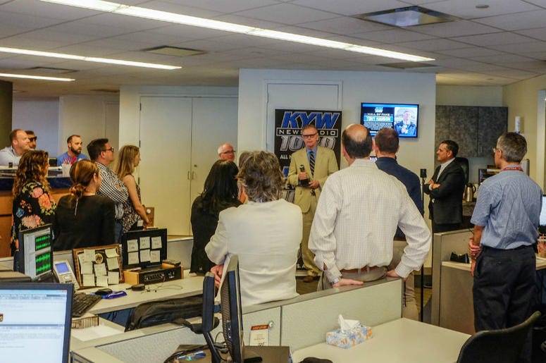 Retired KYW Newsradio reporter Tony Hanson receives a Hall of Fame award in the KYW Newsradio newsroom. Retired KYW Newsradio reporter Tony Hanson receives a Hall of Fame award in the KYW Newsradio newsroom.