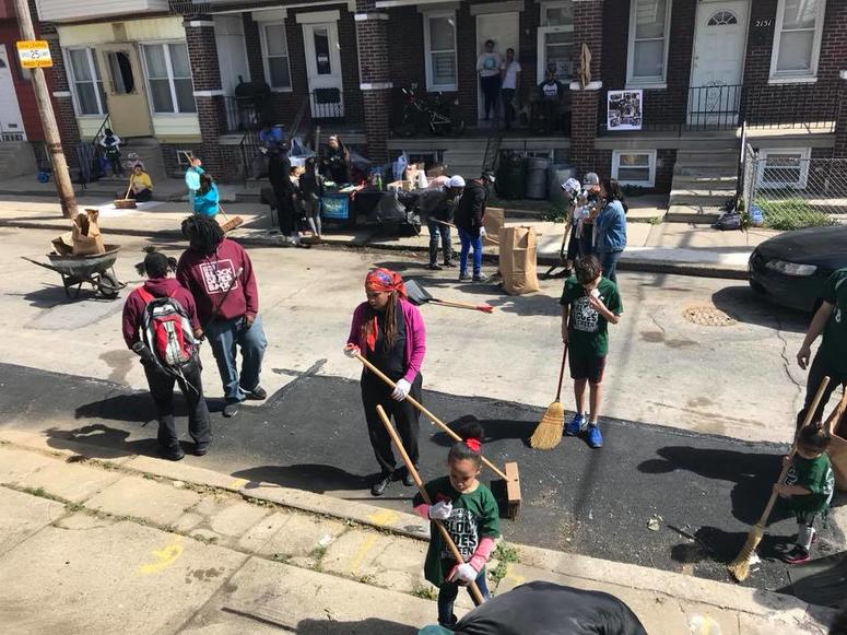 Volunteers from The Block Gives Back clean up different blocks across the city. The Block Gives Back