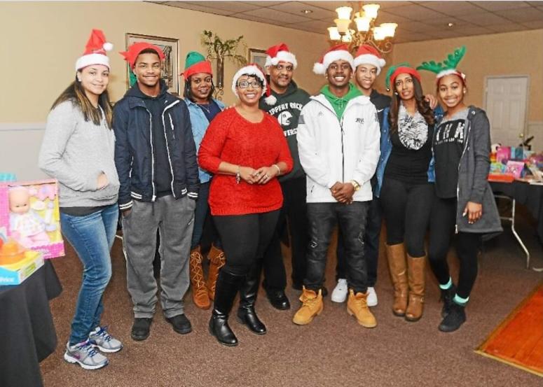 Volunteers with In His Eyes Outreach, founded by Carla Clanagan. Volunteers with In His Eyes Outreach, founded by Carla Clanagan.
