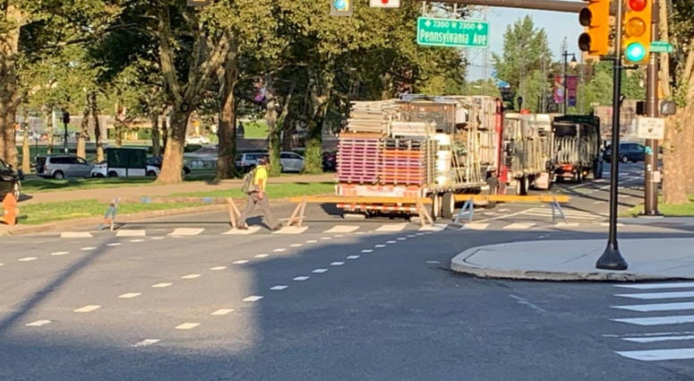 Traffic can no longer enter the Ben Franklin Parkway from Spring Garden Street. Traffic is being diverted onto Pennsylvania Avenue. Traffic can no longer enter the Ben Franklin Parkway from Spring Garden Street. Traffic is being diverted onto Pennsylvania Avenue.
