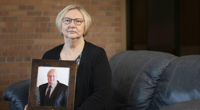 Nancy Buchholz holds her husband Jeff's picture, who died six weeks after being diagnosed with cancer this spring. Nancy Buchholz holds her husband Jeff's picture, who died six weeks after being diagnosed with cancer this spring.