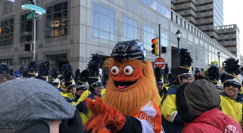 Gritty visits his first Philadelphia Thanksgiving Parade Gritty visits his first Philadelphia Thanksgiving Parade