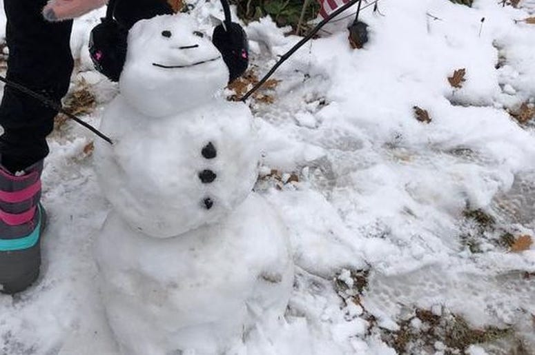 We started our trip in Massachusetts to see my wife's side of the family. The kids made their first snowman. It was their first time seeing snow! We started our trip in Massachusetts to see my wife's side of the family. The kids made their first snowman. It was their first time seeing snow!