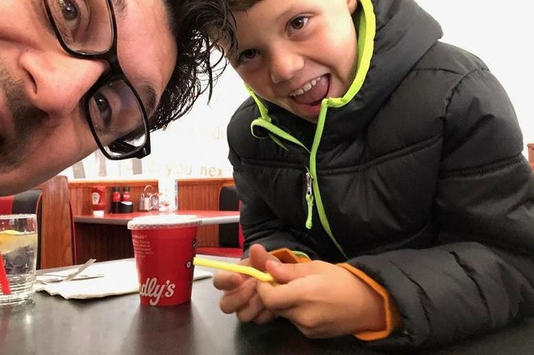 Enjoying lunch with my buddy at Friendly's. Wish we had them in San Diego. Great ice cream! Enjoying lunch with my buddy at Friendly's. Wish we had them in San Diego. Great ice cream!