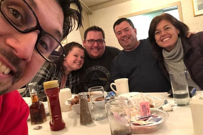 Had lunch with some more close friends - Brandy, Kaiser, Donnie and Deanne Had lunch with some more close friends - Brandy, Kaiser, Donnie and Deanne