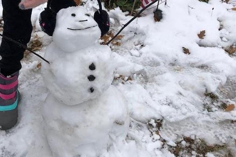 We started our trip in Massachusetts to see my wife's side of the family. The kids made their first snowman. It was their first time seeing snow! We started our trip in Massachusetts to see my wife's side of the family. The kids made their first snowman. It was their first time seeing snow!