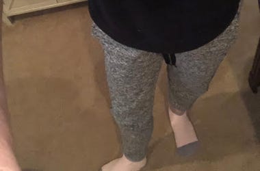 sueinsweatpants