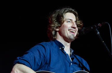 dean lewis