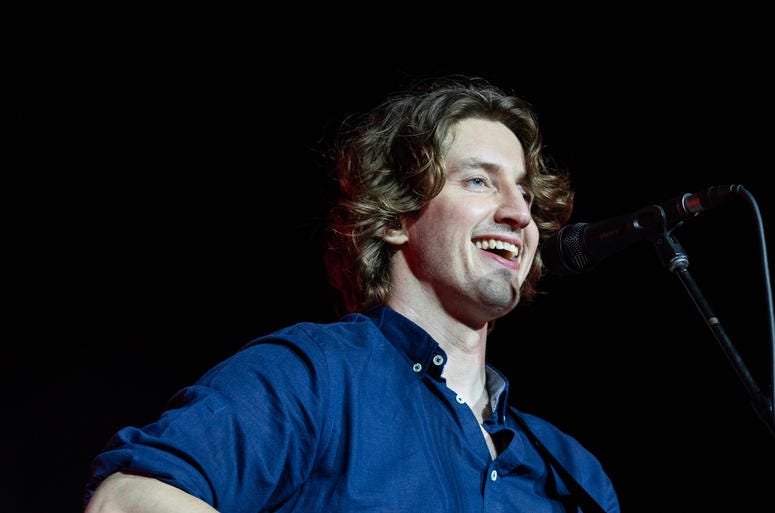 dean lewis