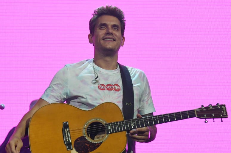 John Mayer performs during a stop of The Search for Everything World Tour at Talking Stick Resort Arena on August 1, 2017 in Phoenix, Arizona. John Mayer performs during a stop of The Search for Everything World Tour at Talking Stick Resort Arena on August 1, 2017 in Phoenix, Arizona.