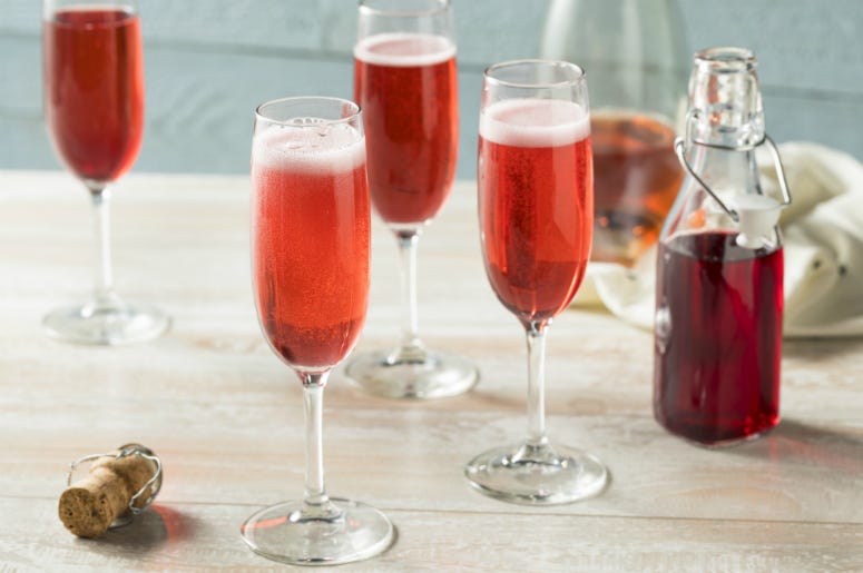 Mama Say, Mama Sa, Ma Mimosa Sweet homemade Rose Mimosas. Cold, mocktail.