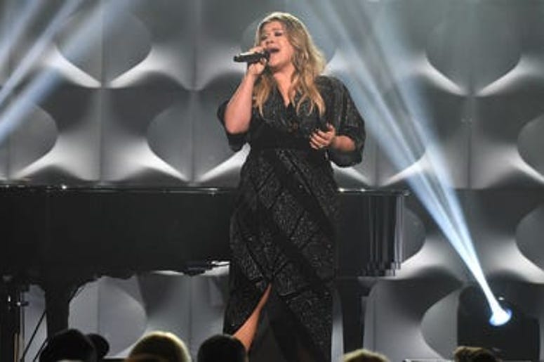 Kelly Clarkson