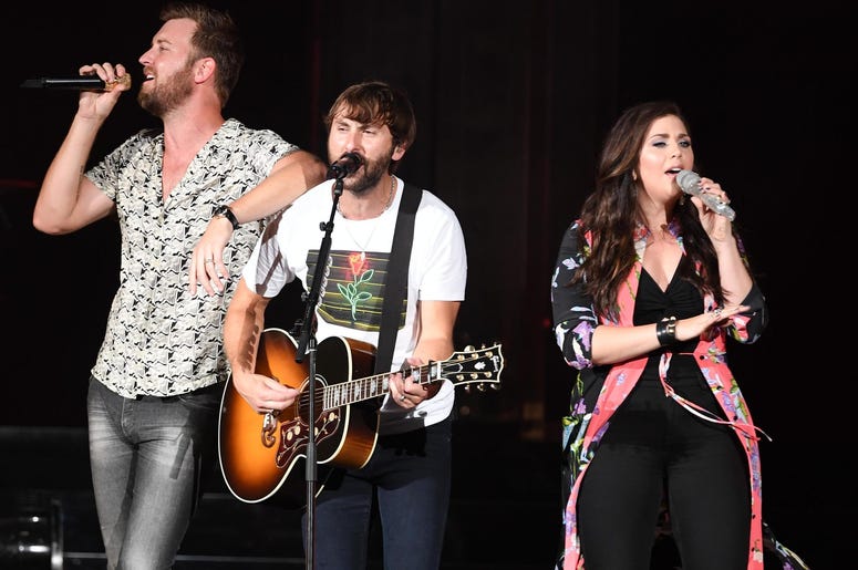 July 29, 2017; West Palm Beach, FL, USA; Rock band Lady Antebellum performs at the Coral Sky Amphitheatre. Mandatory Credit: Ron Elkman/USA TODAY NETWORK