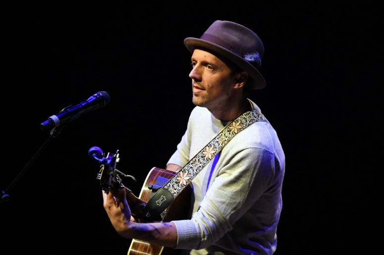 Jason Mraz performs at Kravis Center. Jason Mraz performs at Kravis Center.