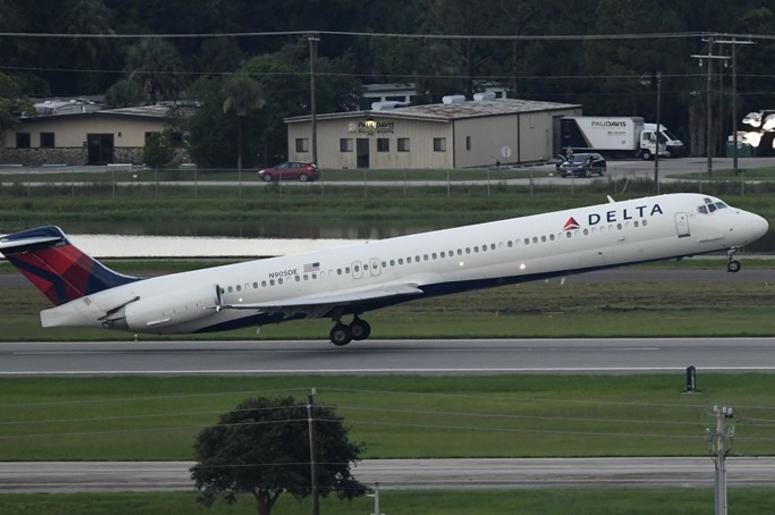 Delta Airlines Delta Airlines (Photo credit: John David Mercer-USA TODAY Sports)