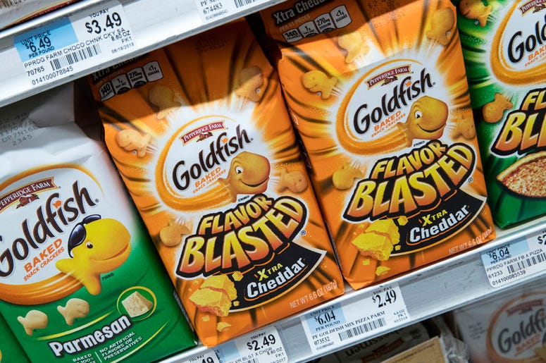 Pepperidge Farm Goldfish Flavor Blasted Xtra Cheddar Pepperidge Farm Goldfish Flavor Blasted Xtra Cheddar