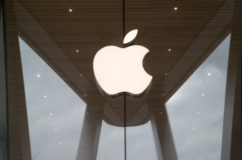 AP19029416244134 In this Jan. 3, 2019 file photo, the Apple logo is displayed at the Apple store in the Brooklyn borough of New York. Apple has made the group chat function in FaceTime unavailable, Tuesday Jan. 29, 2019, after users said there was a bug that could allow c