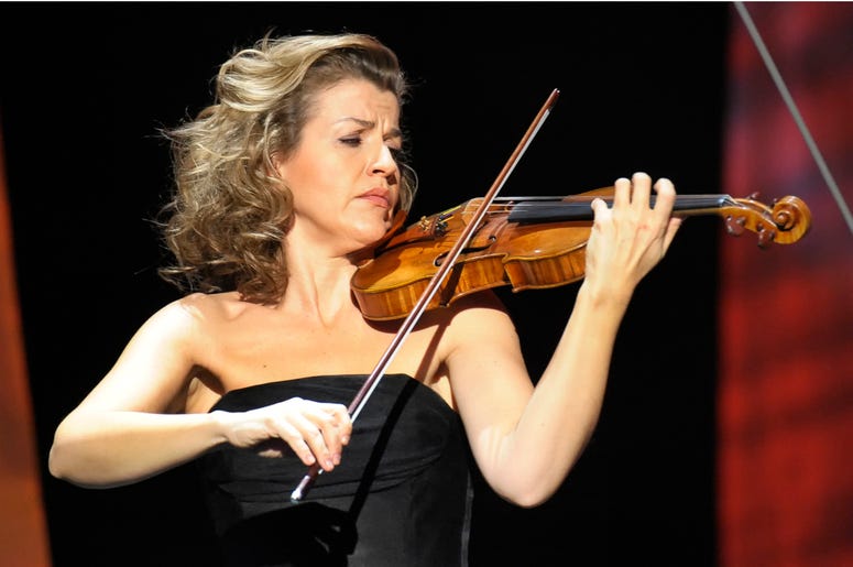 AP19044345231691 In this Thursday, Dec. 18, 2008 file photo, German violinist Anne-Sophie Mutter performs during the Jose Carreras Gala rehearsal in Leipzig, eastern Germany. American rapper and DJ Grandmaster Flash, German violinist Anne-Sophie Mutter and international m