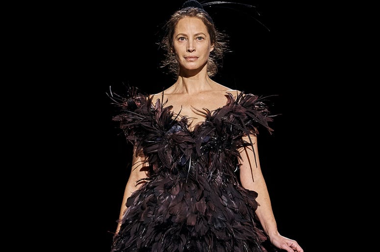 AP19045084655523 Christy Turlington Burns walks the runway in Marc Jacobs collection during Fashion Week in New York, Wednesday, Feb. 13, 2019. (AP Photo/Andres Kudacki)
