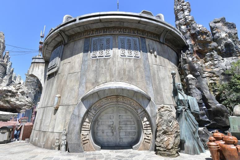 Star Wars: Galaxy's Edge At The Disneyland Resort Star Wars: Galaxy's Edge At The Disneyland Resort